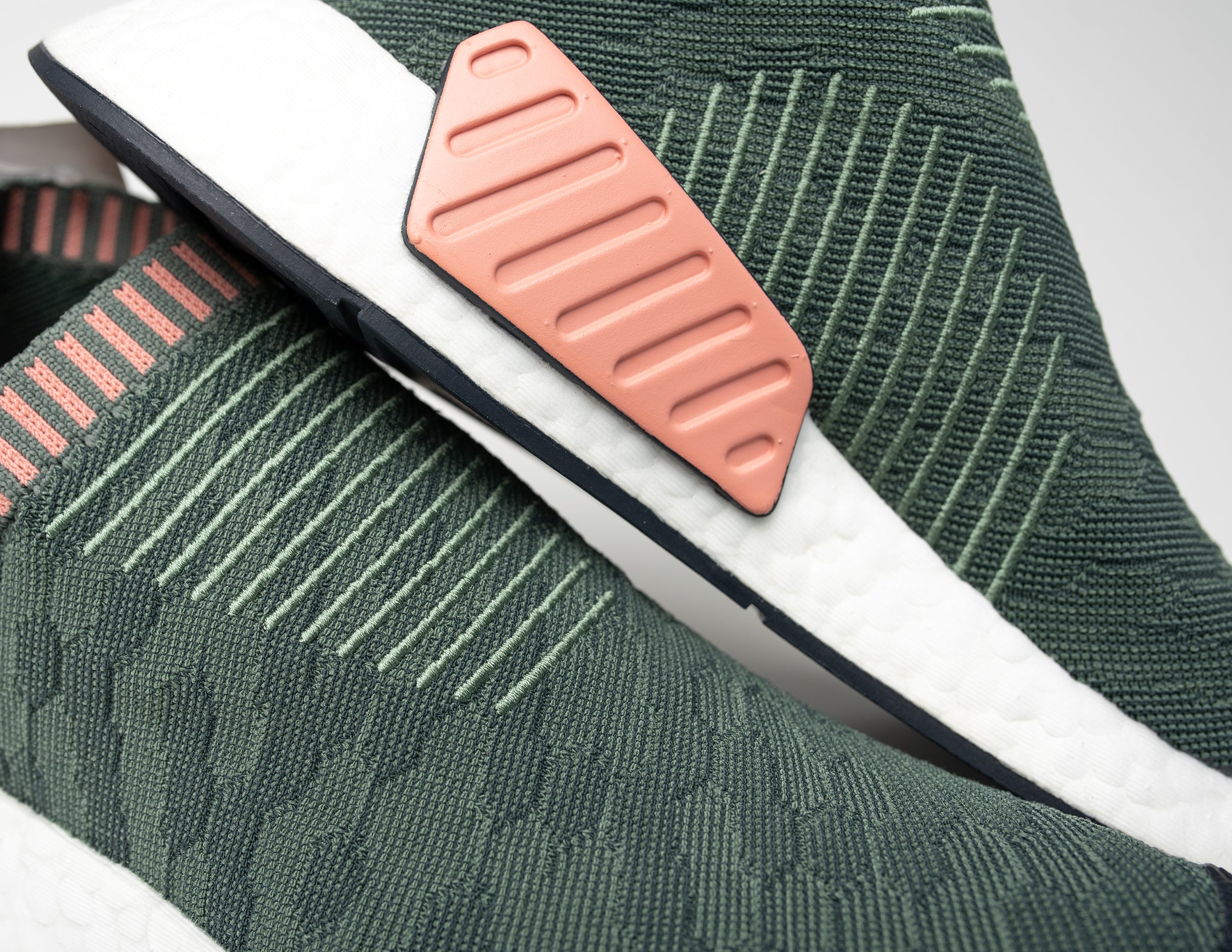 adidas NMD CS2 Trace Green Trace Pink (Women's) Pearl Grey Wmn Nmd Cs2 Pk Grey White Giày Adidas NMD CS2 Primeknit