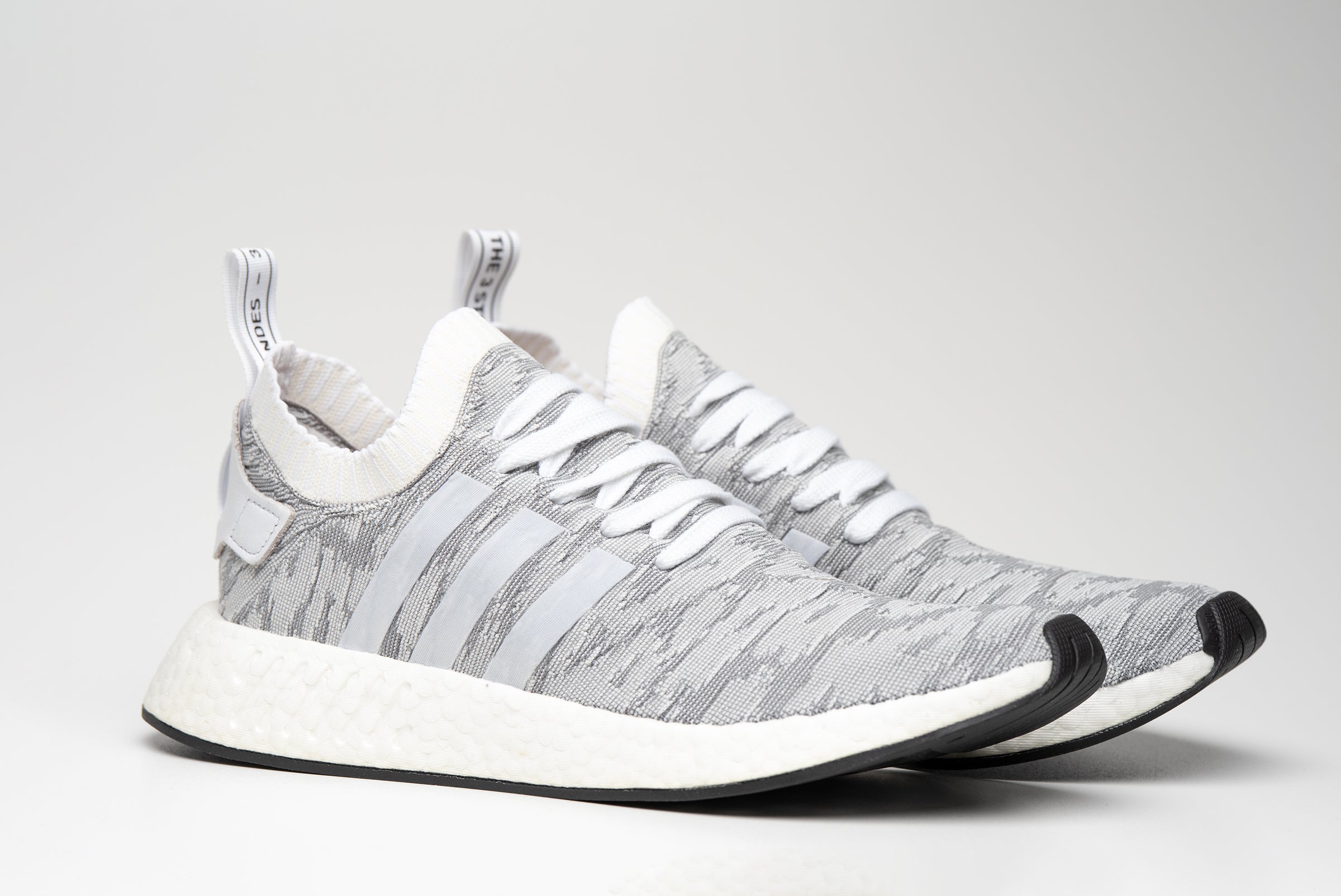 Ultra boost nmd r2 Clearance