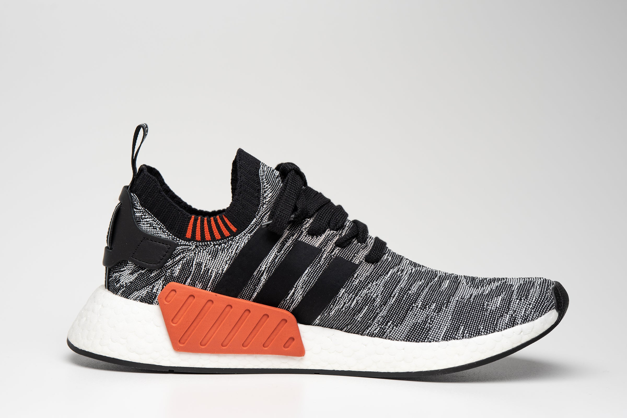 Adidas originals nmd_r2 primeknit sneakers schwarzmeliert Clearance