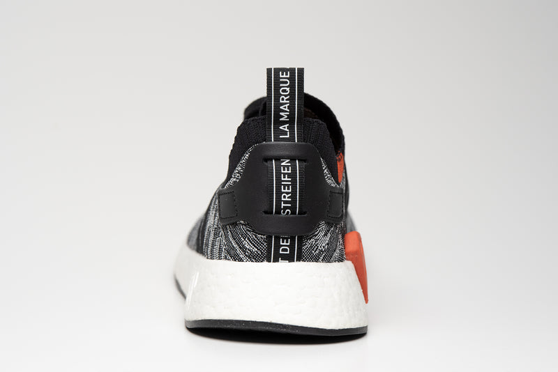 Adidas black & white nmd r2 trainers Clearance